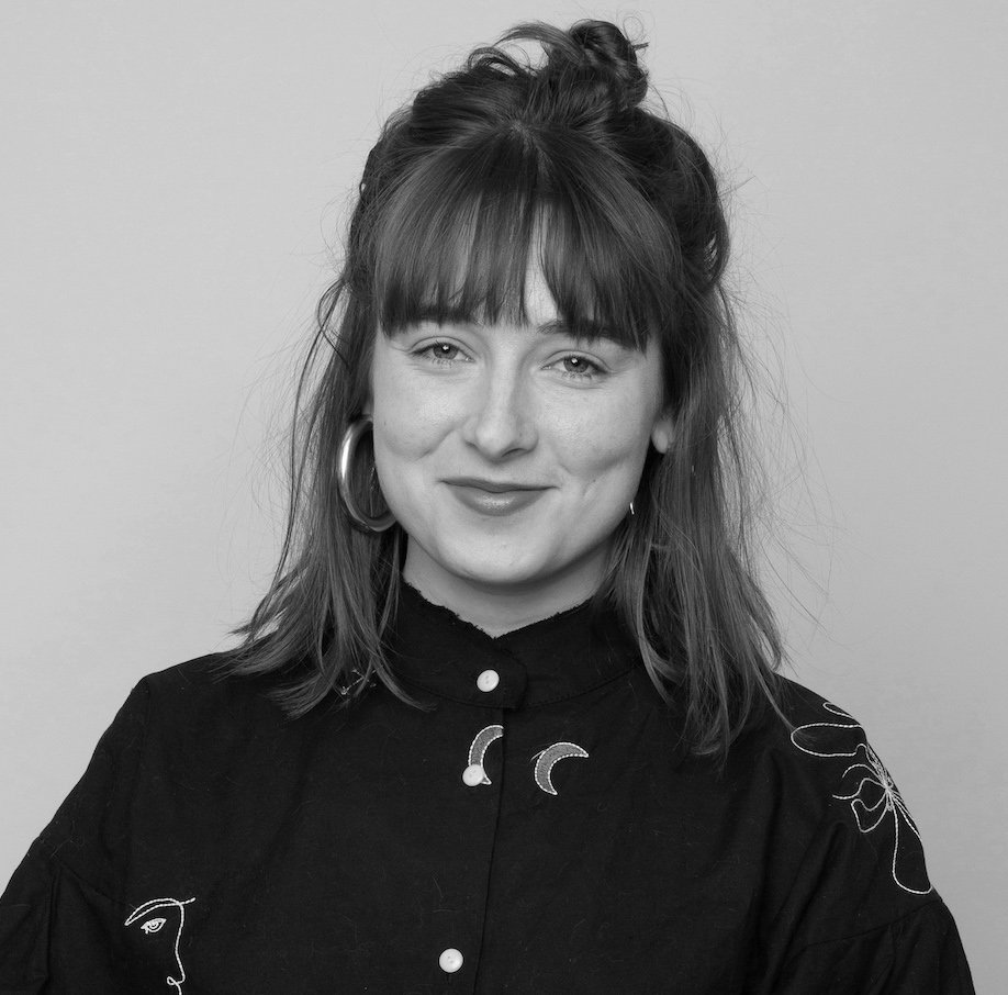 Kathryn Lindsay: Internet Culture – From Opinion Fatigue to Our Digital Presence After We Die